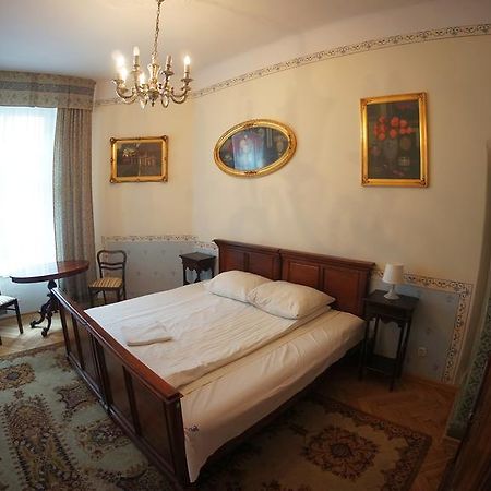 Vavelsky Apartments - Old Town Krakau Buitenkant foto
