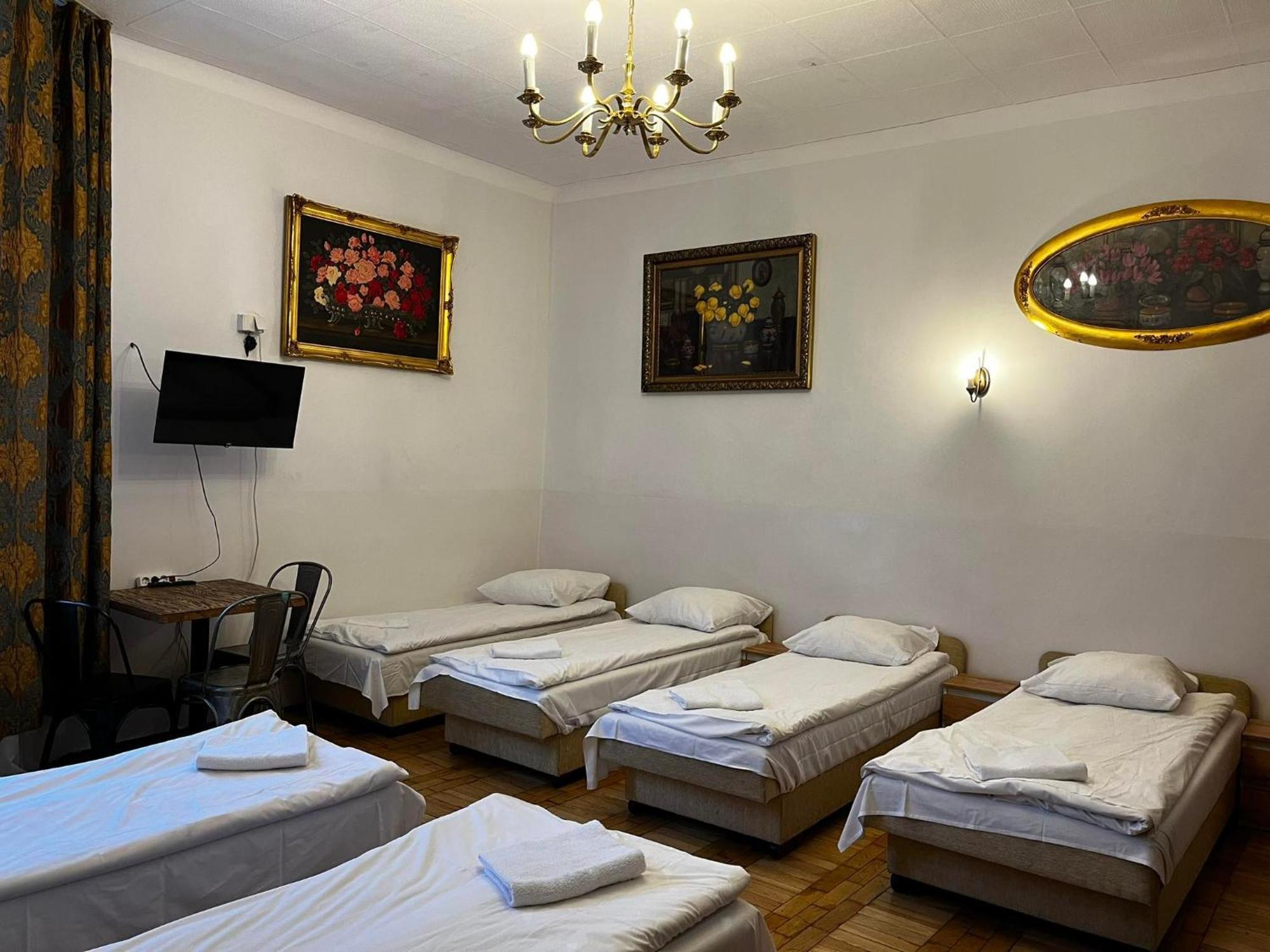 Vavelsky Apartments - Old Town Krakau Buitenkant foto