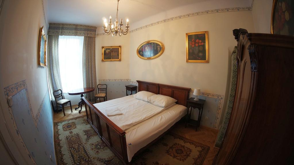 Vavelsky Apartments - Old Town Krakau Buitenkant foto