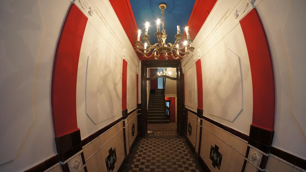 Vavelsky Apartments - Old Town Krakau Buitenkant foto