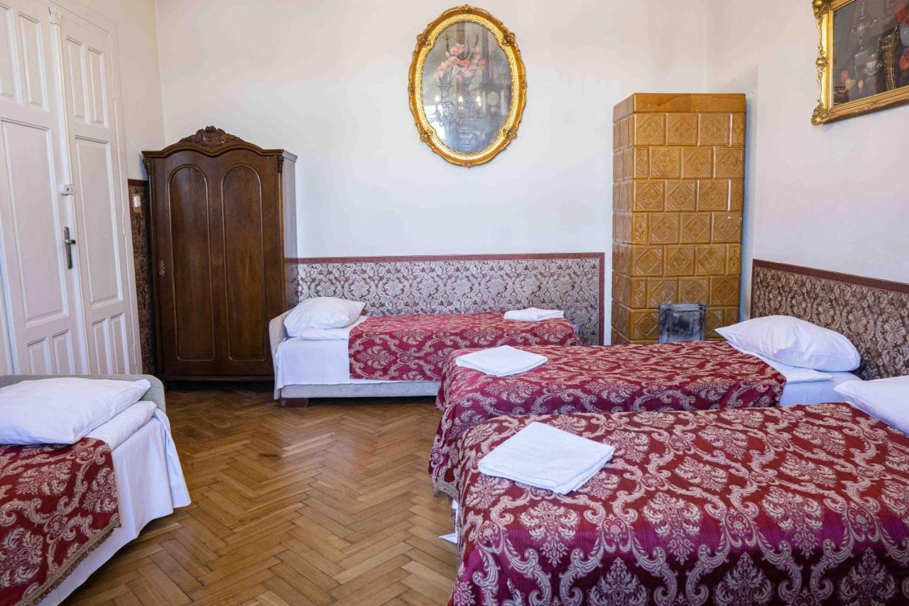 Vavelsky Apartments - Old Town Krakau Buitenkant foto